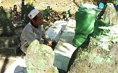 Kiai Chatib Sendang, Membuat Layangan dari Tembaga
