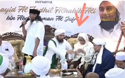 Indahnya Akhlak Rasulullah yang Diturunkan pada Pewaris Ilmu dan Adab