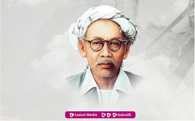 Biography of KH. Bisri Syansuri