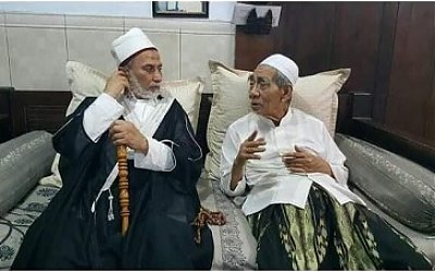 Mbah Maimoen Wali Allah