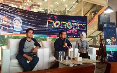 Kompetisi Robot Madrasah 2018: Perang Robot Terjadi di Depok Town Square