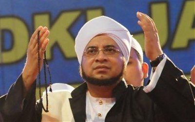 Keberkahan Baca Shalawat: Habib Munzir Al-Musawa Sering Didatangi Nabi Muhammad Saw