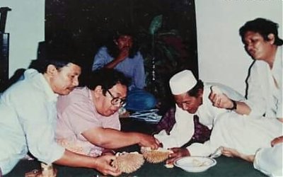 Kisah Mbah Lim yang Menganggap Gus Dur sebagai 3B