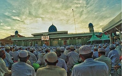 Majelis Ar Raudah Sekumpul Martapura