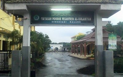 Lintas Ziarah dan Bertawassul di Makam KH. Badawi Umar Malang