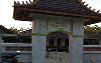 Wisata Ziarah dan Berdo'a di Makam Mbah Datuk Subuh Jepara