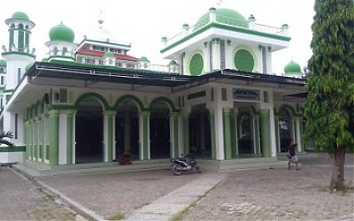 Safari Ziarah dan Berdoa di Makam Syekh Ahmad Badawi Brebes