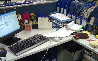 9 Hal yang Mempengaruhi Kinerja dan tidak Boleh Ada di Meja Kerja