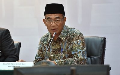 Selama 4 Tahun Pemerintah Telah Salurkan Rp35,7 Triliun Untuk 27,9 Juta Penerima KIP