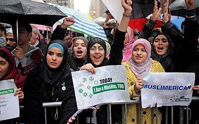Ribuan Wanita di Inggris Kini Berlomba Jadi Muallaf, Ini Alasannya