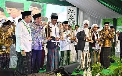 DR. Mushtafa Zahra: Di Dunia Hanya Ada dua Firqoh yang Sanad dan Aqidahnya Jelas