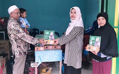Lawan Covid-19, PC Muslimat NU Malang Berikan Edukasi Kesehatan pada Masyarakat