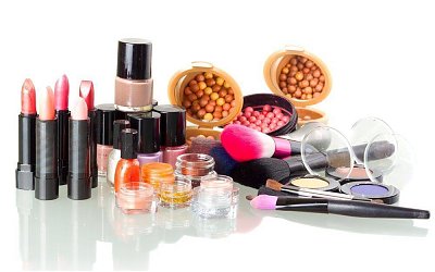 Sejumlah Bahan Berbahaya dalam Produk Kecantikan