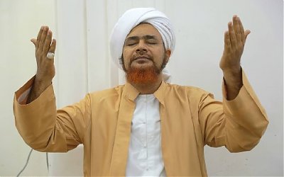 Pendosa yang Mendapat Syafaat Berkat Sholawat