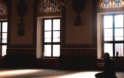 Pengertian dan Syarat Sah Diterimanya Taubat