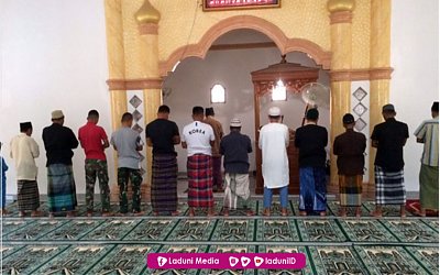 Perbedaan Pahala Antara Makmum Muwafiq dan Masbuq