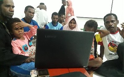 Santri Goes To Papua: Percikan Air Mata Bahagia