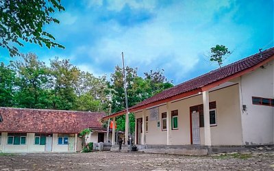 SMK Ma'arif Nurul Haromain Kulon Progo