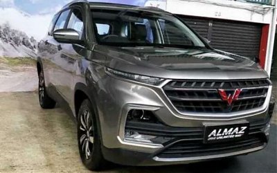 Fitur Berlimpah, Berapa Harga Wuling Almaz Si Lawan Berat SUV Jepang