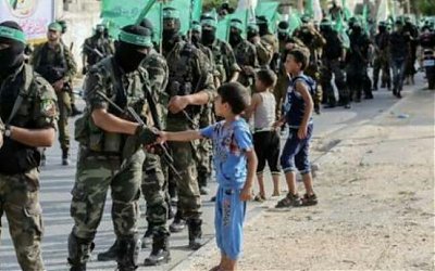 Netanyahu Ancam Gempur Hamas Israel melancarkan serangan udara ke Gaza.