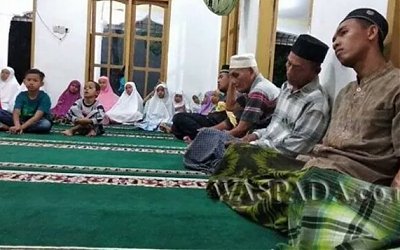 Umat Muslim Harus Menguatkan Ukhuwah