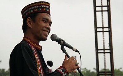 Dicandain Ustaz Abdul Somad Berapa Lama Lagi, Dengan Pede Sahabatnya Menjawab Lain