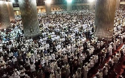 Hukum Sholat Tahajut secara Berjamaah