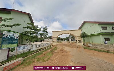 Ziarah di Makam KH. Maulana Imam Syuhadak, Pendiri Pesantren Wali Songo Lampung Tengah