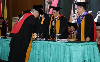 UPI Bandung Berikan Gelar Honoris Causa Kepada Menteri Perdagangan