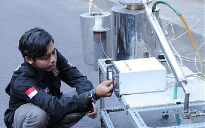Affan Mahasiswa UGM Ubah Limbah Anorganik Jadi Bahan Bakar