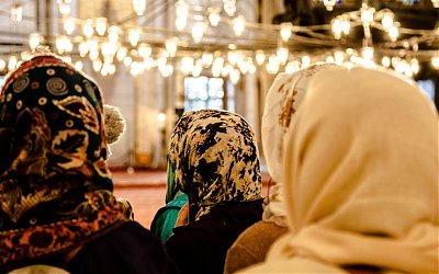 Menggagas Tempat Khusus Wanita Haid di Area Masjid