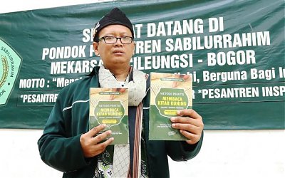 Belajar Kitab Kuning Praktis ala Kiai Cep Herry