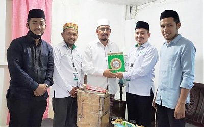 LAZISNU Aceh Salurkan Wakaf 1 Juta Al-Qur’an ke Dayah dan Panti Asuhan