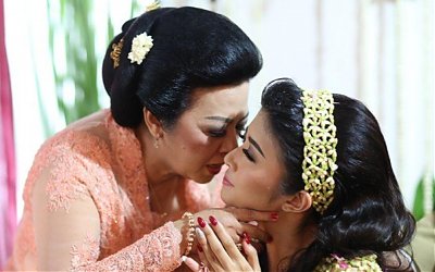 Dilema, Patuh Perintah Orang Tua atau Suami?