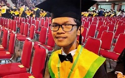 Marhamdani, Anak Petani yang Jadi Lulusan Terbaik Fakultas Kedokteran Unsoed