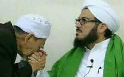 Kisah Akhlak Mulia Mbah Maimun kepada Dzuriyah Nabi