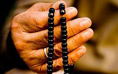 Amalan Agar Rezeki Lancar, Hutang Lunas dan Hidup Tenang Insya Allah