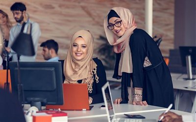 Meski Tanpa Mahram, Mahasiswi Universitas di Saudi Sekarang Boleh Pergi Sendiri