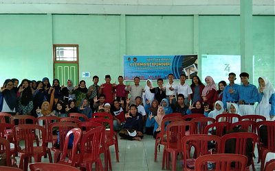 Mahasiswa KKL IAIN Pontianak Gelar Pelatihan Literasi Borneo Bagi Pelajar Desa Antibar