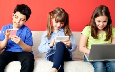 Hasil Penelitian: 7 Risiko Ini Dialami Anak Pecandu Medsos