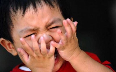 Anak Anda Cengeng? Coba Atasi dengan Lima Cara Ini