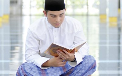 Utamakan Belajar pada Seorang Alim dari Keluarga dan Tetangga
