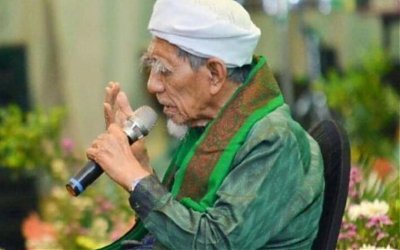 Mbah Moen itu Waliyyun min Awliyaillah