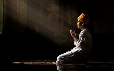 Memaknai Kedudukan Ibadah