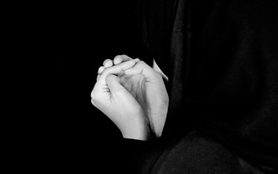10 Hal yang Menyebabkan Doa Anda Tidak Diijabah Allah