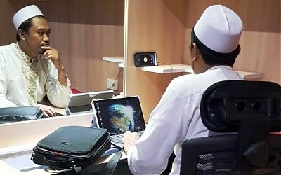 Hukum Toilet Menghadap Kiblat Menurut Madzhab Syafi’i