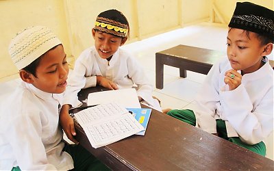 Ilmu Agama Diharapkan Tidak Hanya Teori Saja