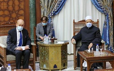 Grand Syekh Al-Azhar Menolak Penisbatan Terorisme pada Islam
