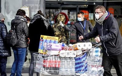 Mengharukan, Saat Corona Menyerang Italia Hanya Kemanusiaan yang Menolongnya