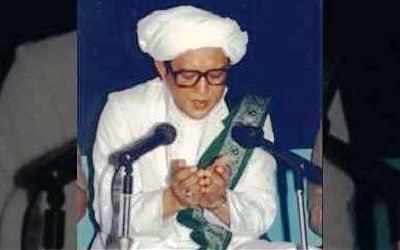 Doa dari Guru Sekumpul Agar Tahu Makanan Halal atau Haram